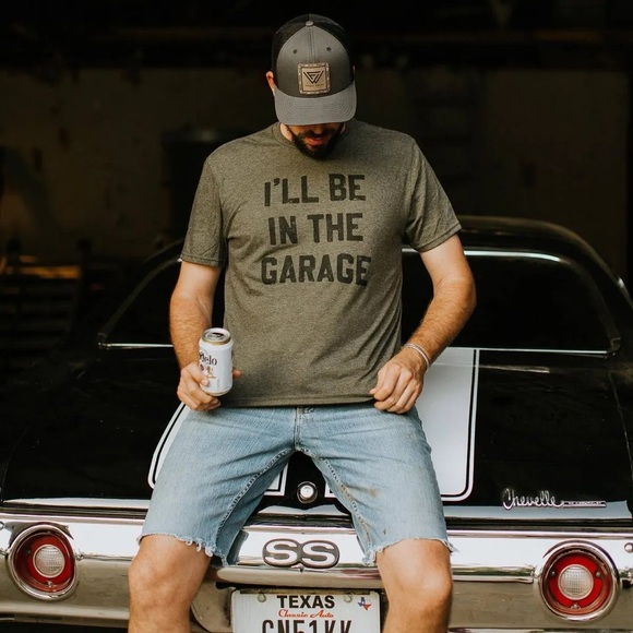 I'll Be in the Garage Men's Shirt - Picture 1 of 3